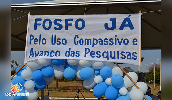 Manifestação pela liberação da distribuição de Fosfo-etanolamina