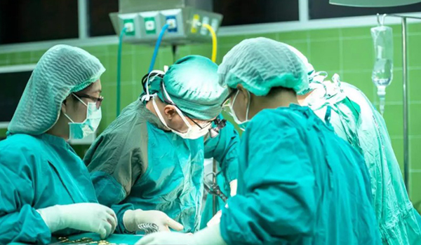 Governo de Minas recomenda suspensão de cirurgias eletivas não essenciais