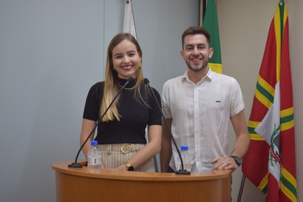 ESTUDANTES REIVINDICAM CUMPRIMENTO DE COMPROMISSO FIRMADO PELA PREFEITURA