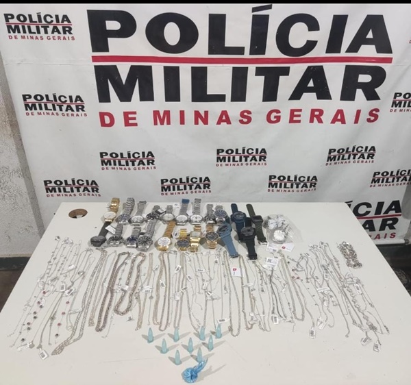 SUSPEITOS DE ASSALTAR ÓTICA EM PIRAJUBA SÃO PRESOS PELA POLÍCIA MILITAR MOMENTOS DEPOIS DO CRIME