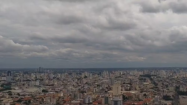 PRIMEIRA SEMANA DE NOVEMBRO SEGUE CHUVOSA E PREVISÃO É DE CHEGADA DE FRENTE FRIA NA REGIÃO