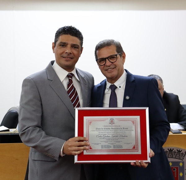 JARBINHAS ENTREGA DOIS TÍTULOS DE CIDADÃOS HONORÁRIOS EM REUNIÃO DA CÂMARA DO DIA 18 