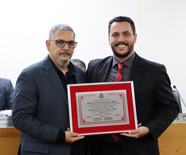 PASTOR RECEBE TÍTULO DE CIDADÃO HONORÁRIO EM PROJETO DE AUTORIA DO VEREADOR ALEXANDRE BRAZ 