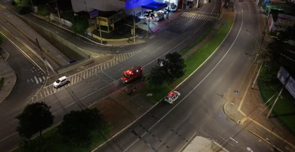 JOVEM MORRE DEPOIS DE CAPOTAR COM MOTO NA AVENIDA JOÃO NAVES DE ÁVILA, EM UBERLÂNDIA