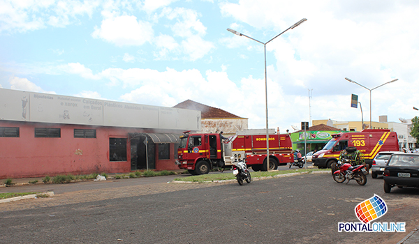 18-11-2016incendioloja2